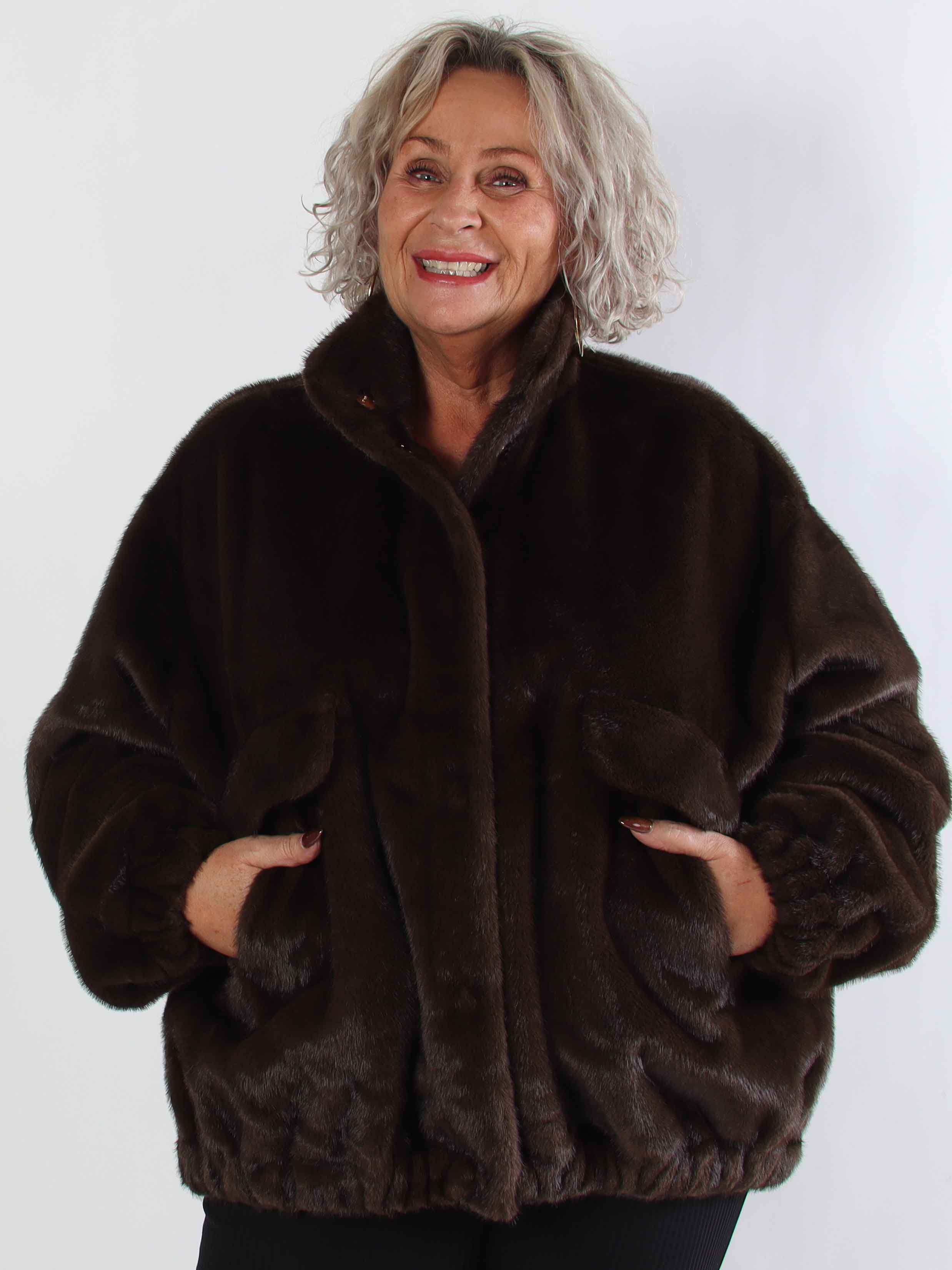 Daniela - Blød faux fur bomberjakke